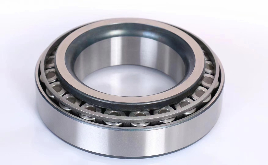 Смазанный 33213 Jr Japan Wheel Taper Roller Bearing 33213Jr Для автозапчастей с открытыми уплотнениями