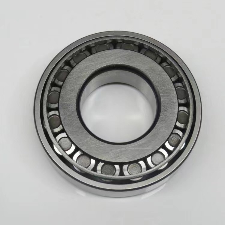 Прецизия LM503349/LM503310 Конусообразный роликовый подшипник для зимы в магазинах пищевых напитков
